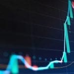 Le cours du Bitcoin dépasse les 100 000 $, mais XRP et Cardano chutent fortement