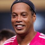 Le Memecoin de Ronaldinho : une nouvelle cryptomonnaie de célébrités ?